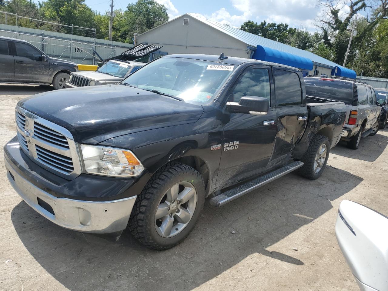RAM 1500 SLT