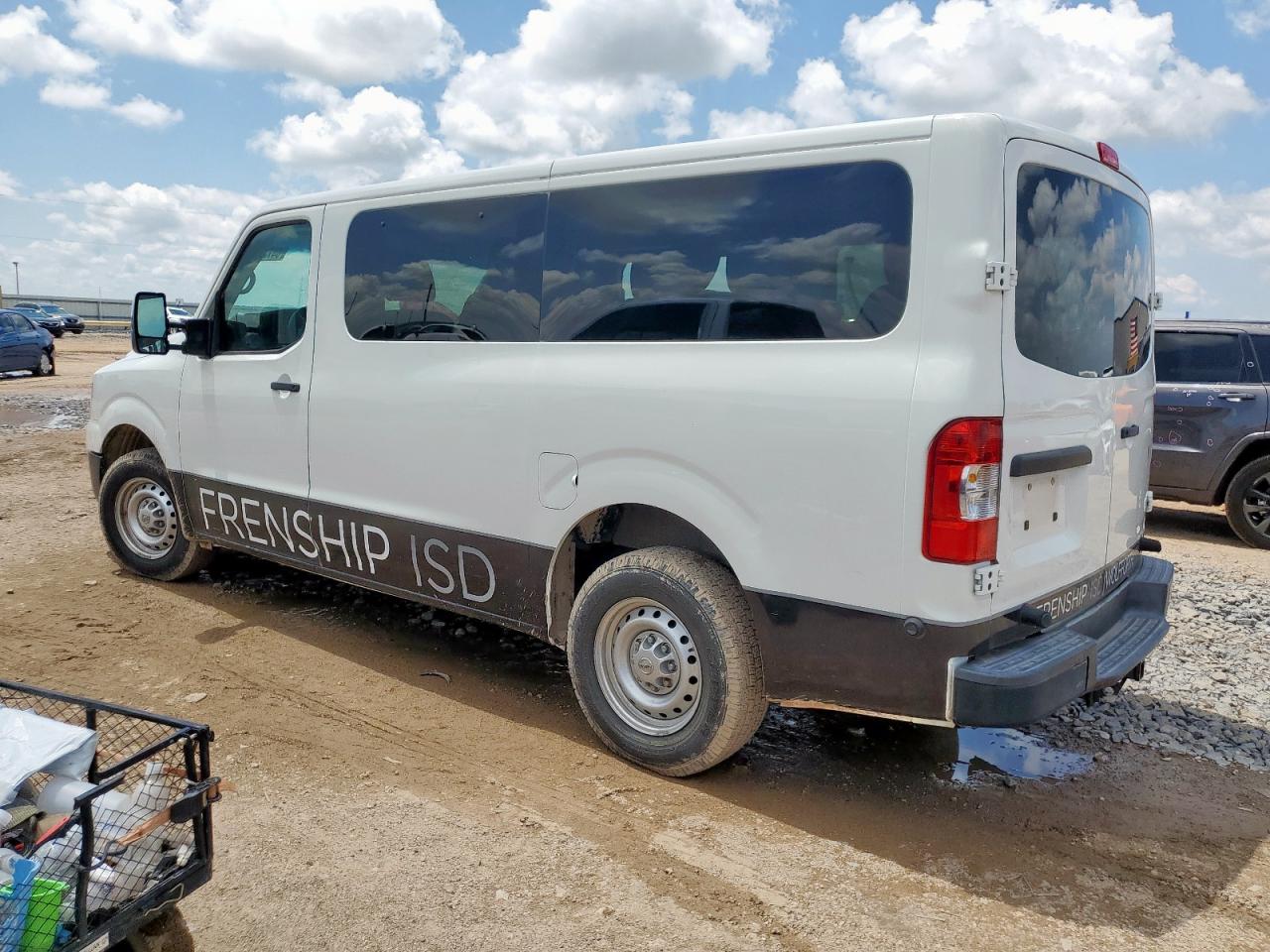 NISSAN NV3500 3500 S