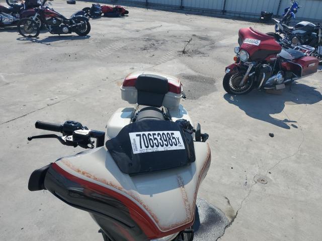 2024 HARLEY-DAVIDSON FLHX 1HD1KB714RB616096