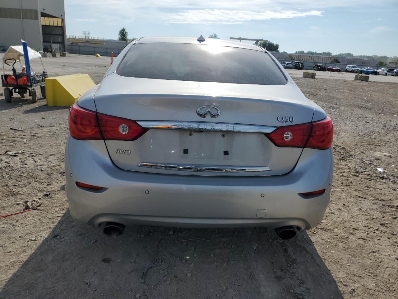 INFINITI Q50 HYBRID PREMIUM