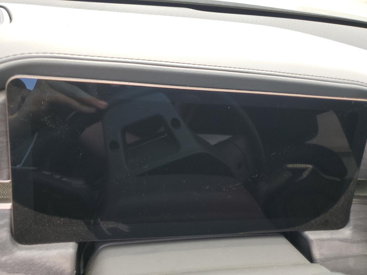 RIVIAN R1T LAUNCH EDITION