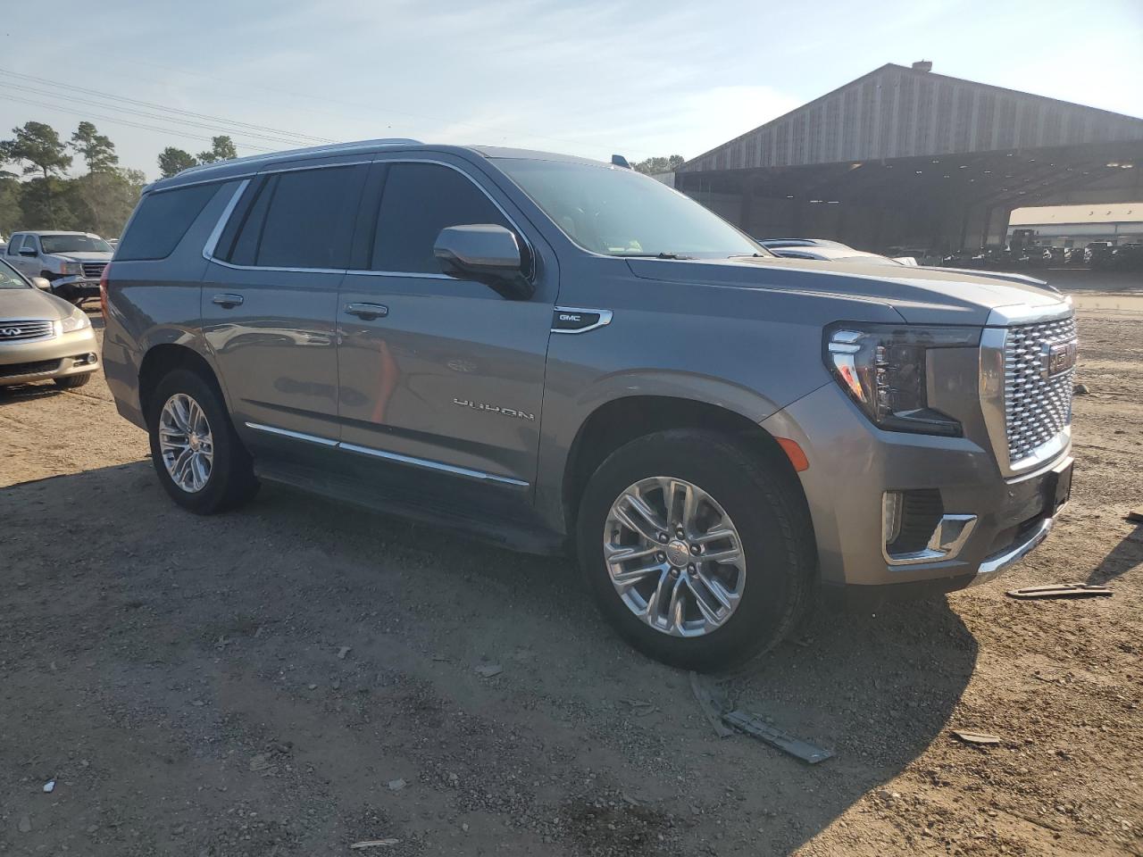 GMC YUKON SLT
