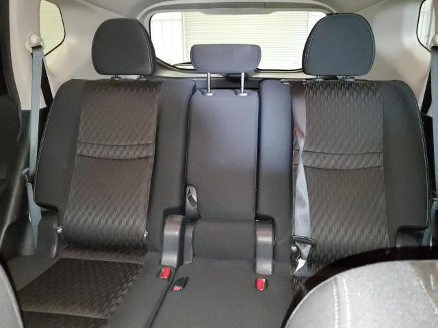 2017 NISSAN ROGUE S/SL KNMAT2MV6HP502513
