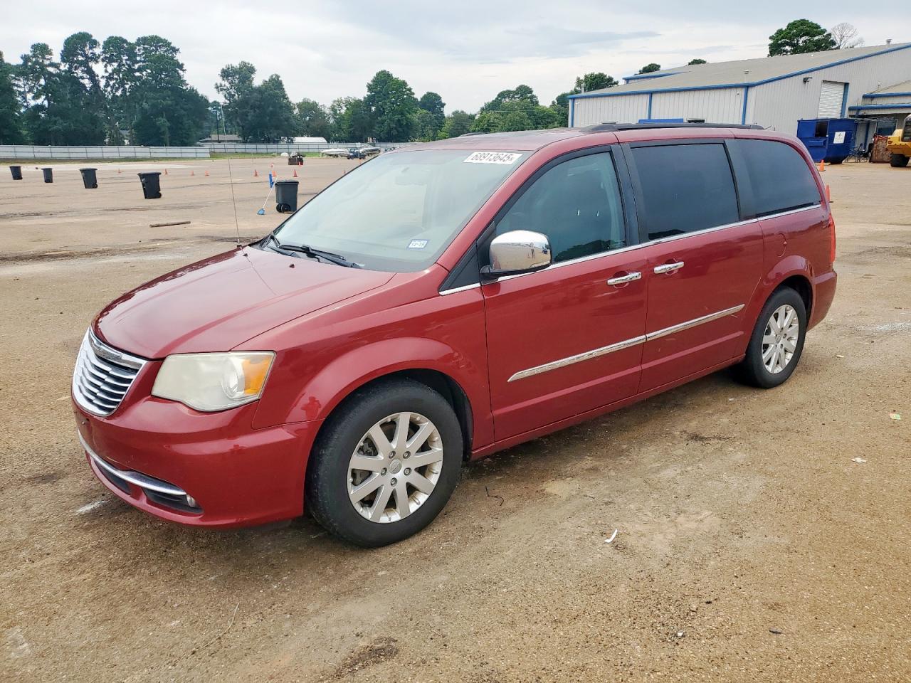 CHRYSLER TOWN & COUNTRY TOURING L