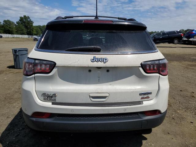 2018 JEEP COMPASS LA 3C4NJDBB9JT138021