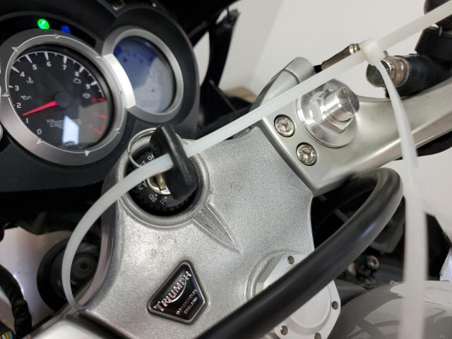 2006 TRIUMPH MOTORCYCLE SPRINT ST SMT600PK76J242516