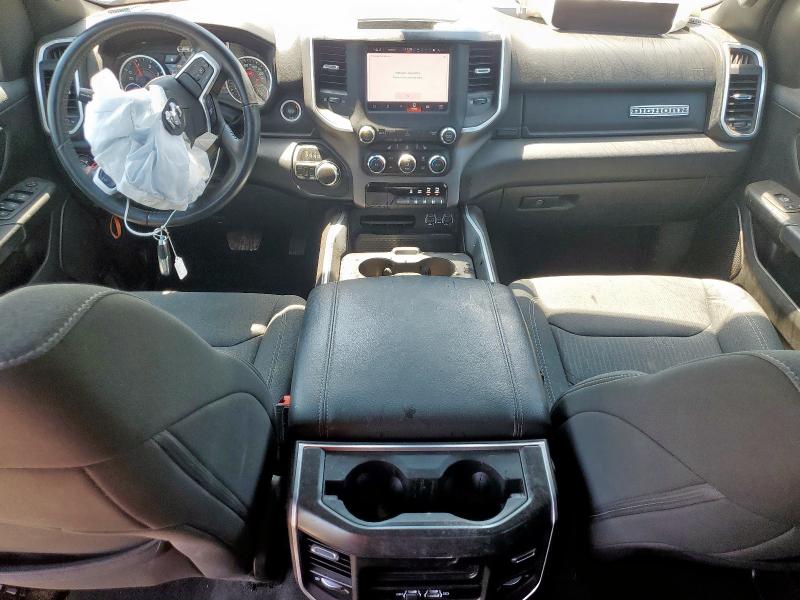 2022 RAM 1500 BIG H 1C6SRFFM8NN266282