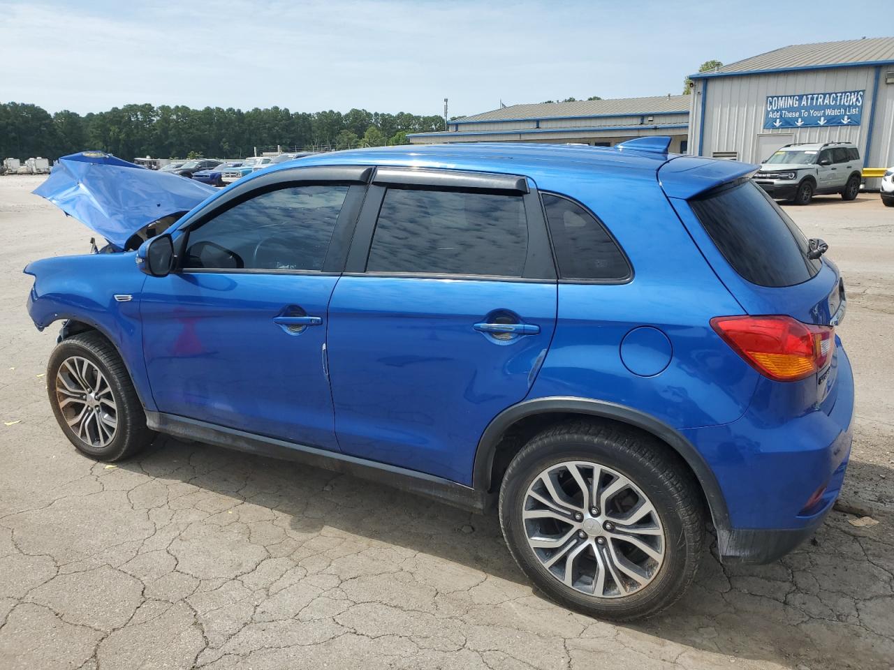 MITSUBISHI OUTLANDER ES