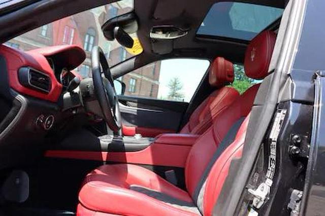 2022 MASERATI LEVANTE BA ZN661XUA1NX393XXX