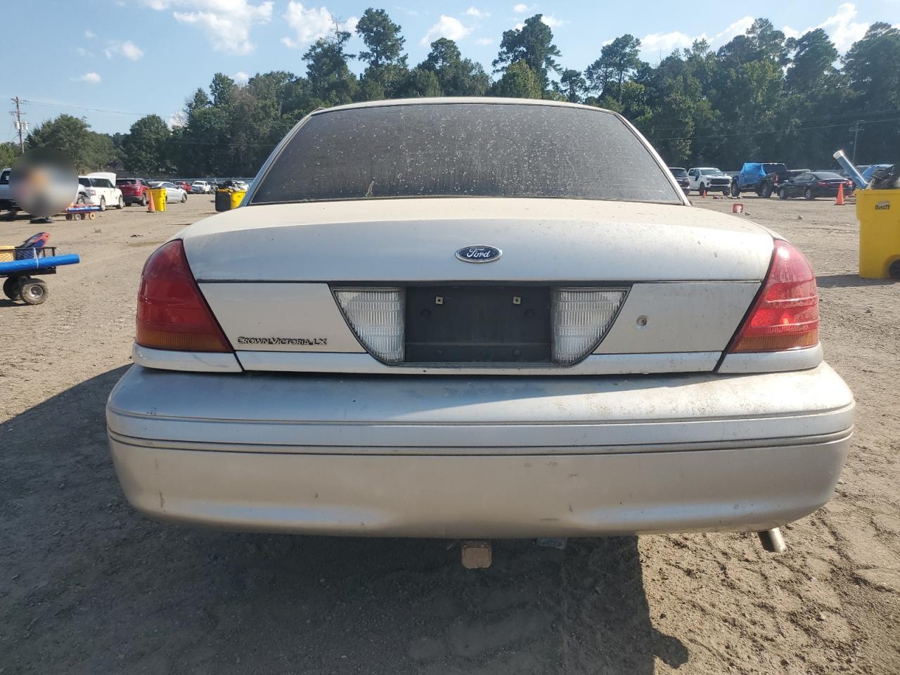 Lot #3316066255 2003 FORD CROWN VICTORIA LX
