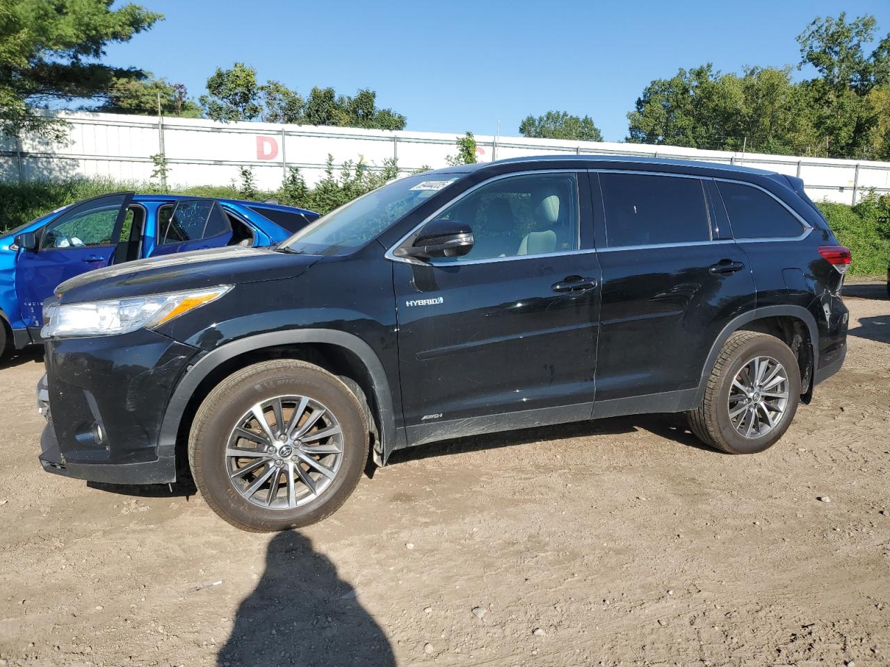 TOYOTA HIGHLANDER HYBRID