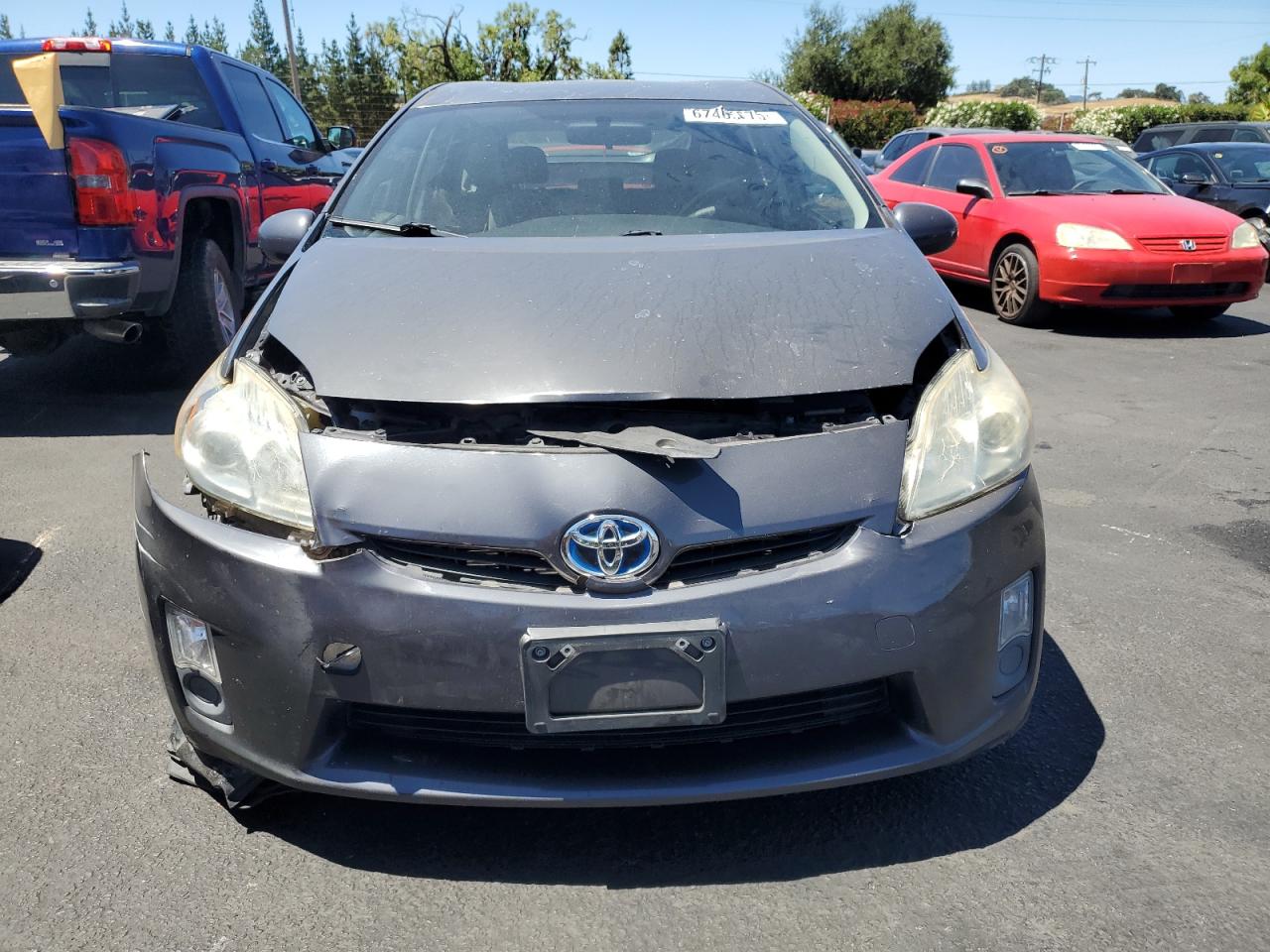 TOYOTA PRIUS