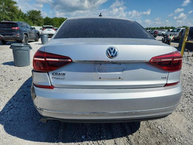 2017 VOLKSWAGEN PASSAT S 1VWAT7A35HC042880