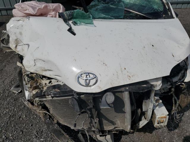 2017 TOYOTA SIENNA LE 5TDKZ3DC7HS817169