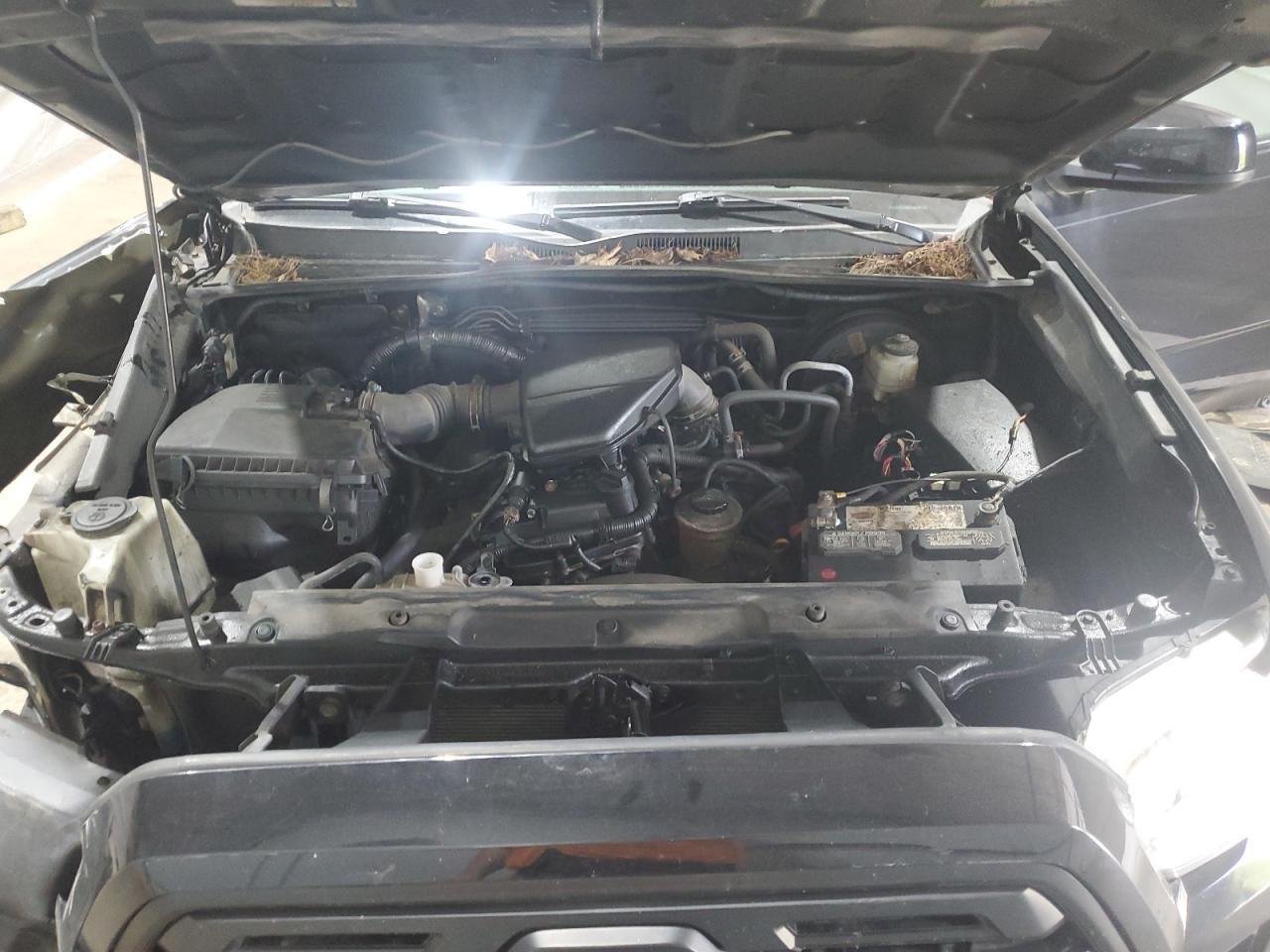 TOYOTA TACOMA ACCESS CAB