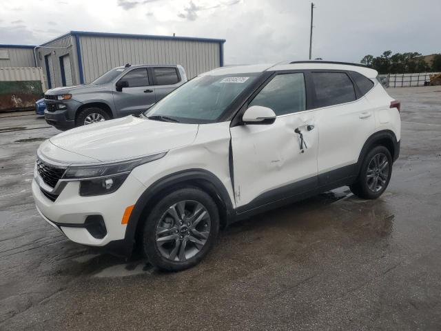 KIA SELTOS S