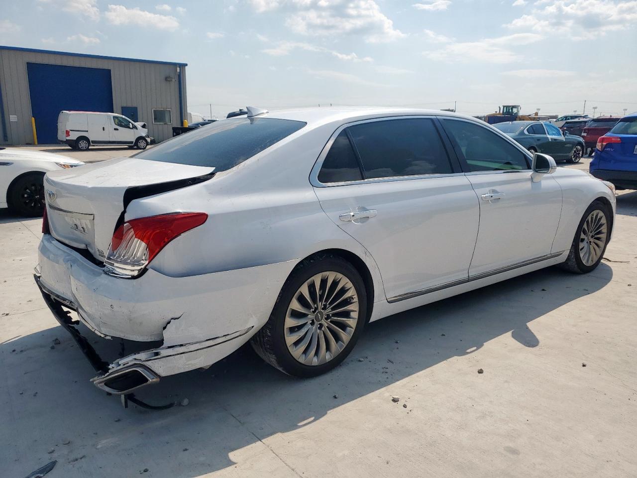 GENESIS G90 ULTIMATE