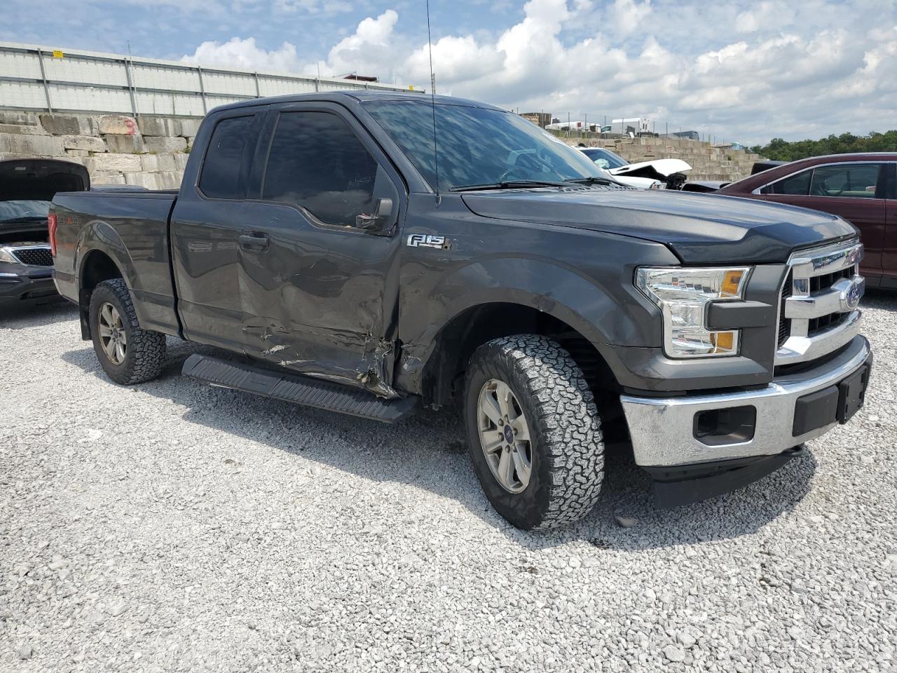 FORD F-150 SUPER CAB