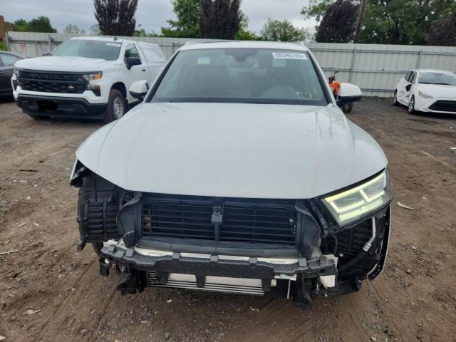 2019 AUDI Q5 PREMIUM WA1BNAFY8K2100944