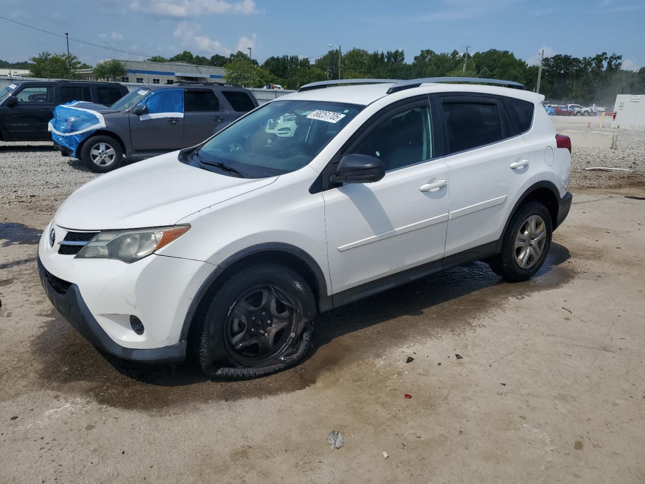 TOYOTA RAV4 LE