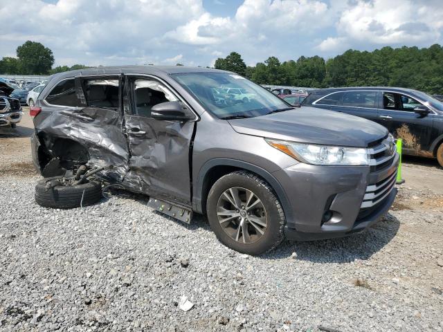 2017 TOYOTA HIGHLANDER LE 5TDZARFH4HS028608