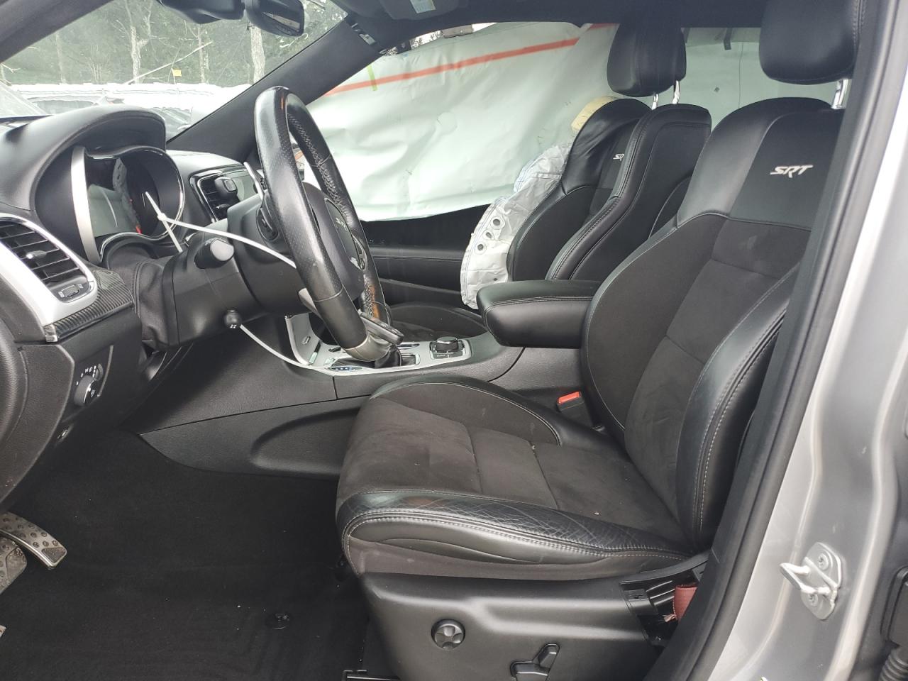 JEEP GRAND CHEROKEE SRT-8