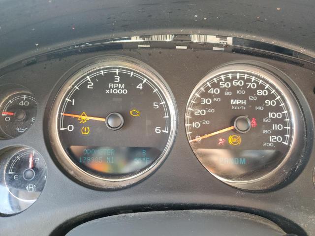 2010 CHEVROLET SUBURBAN K - 1GNUKJE39AR120047