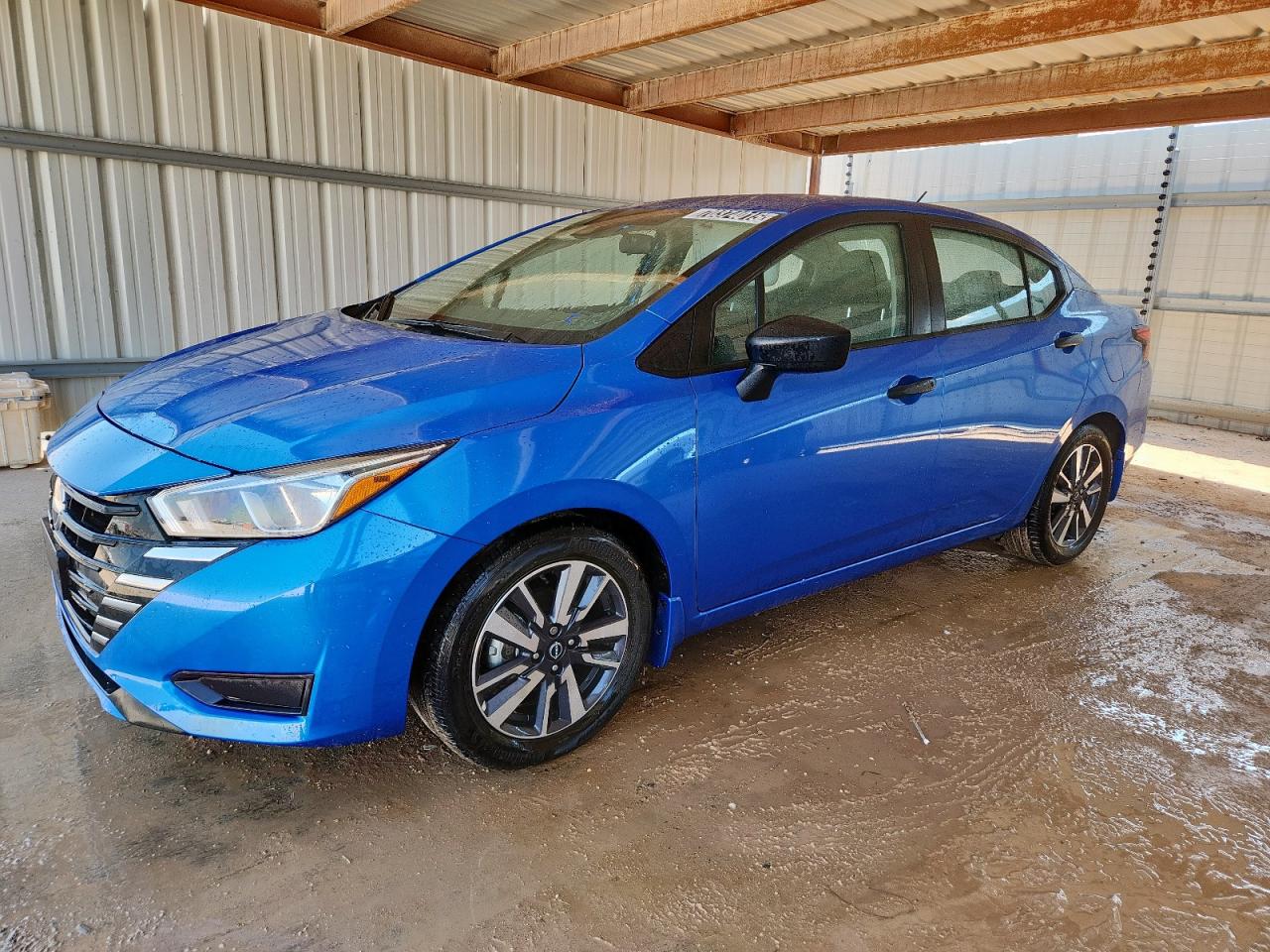 NISSAN VERSA S