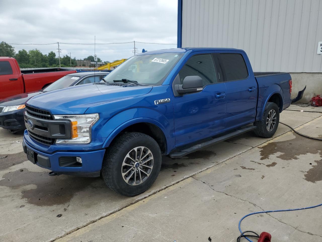 FORD F-150 SUPERCREW