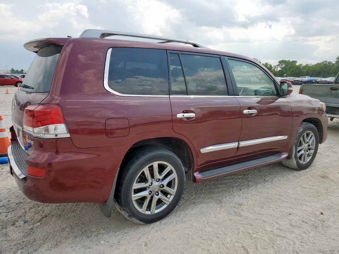 LEXUS LX 570