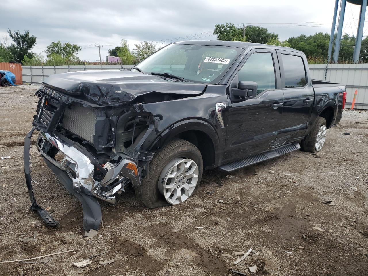 FORD F-150 SUPERCREW