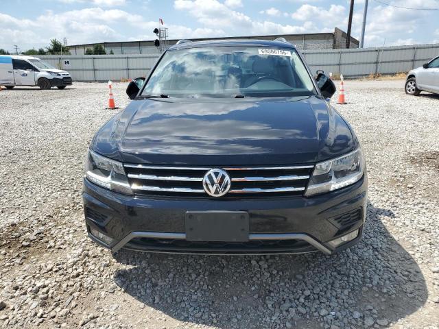 2018 VOLKSWAGEN TIGUAN SE 3VV2B7AX3JM053797