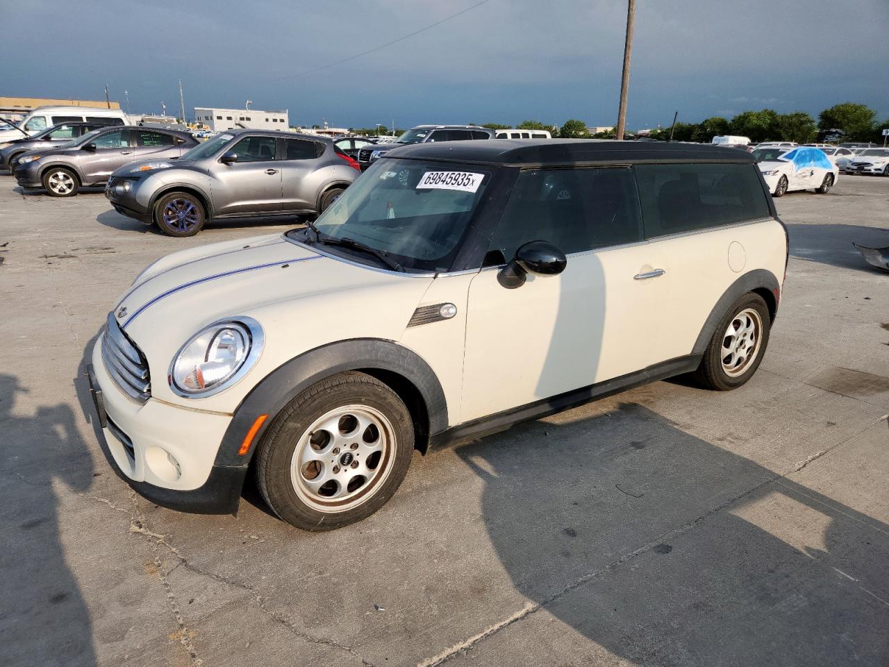MINI COOPER CLUBMAN