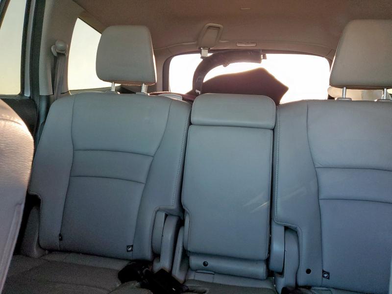 2022 HONDA PILOT SE 5FNYF6H28NB025084