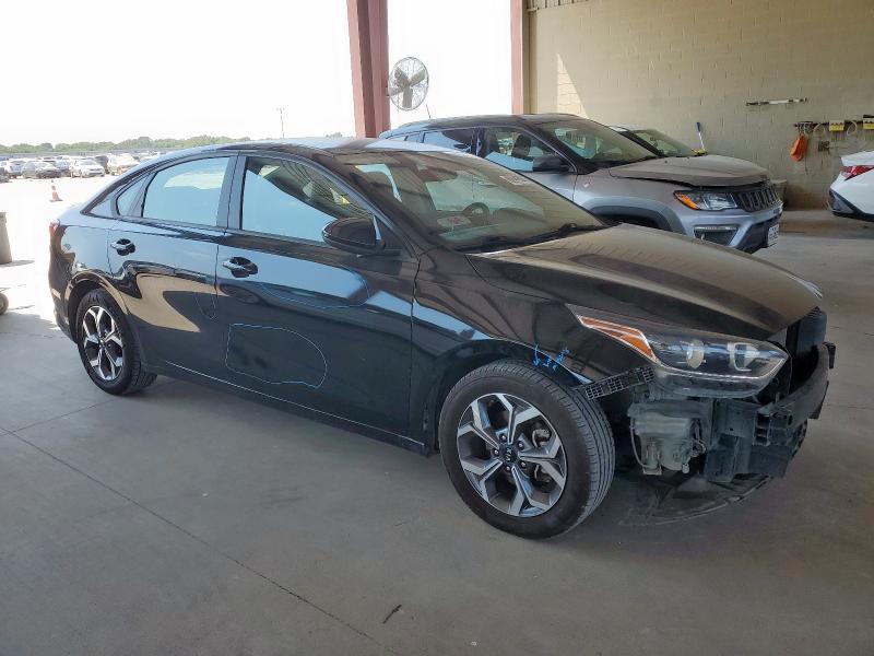 2021 KIA FORTE FE 3KPF24AD3ME338227