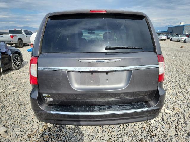 2015 CHRYSLER TOWN & COU - 2C4RC1BGXFR577194