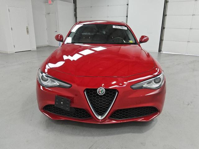 2017 ALFA ROMEO GIULIA Q4 ZARFAEDN2H7550500
