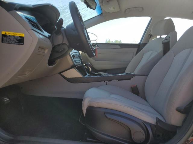 2017 HYUNDAI SONATA HYB KMHE24L15HA051636