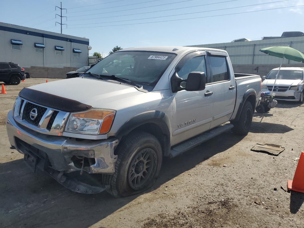 NISSAN TITAN S