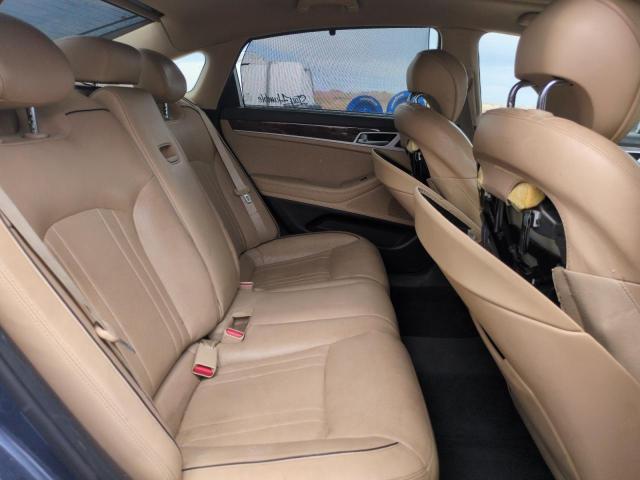 2015 HYUNDAI GENESIS 3. - KMHGN4JE0FU068295