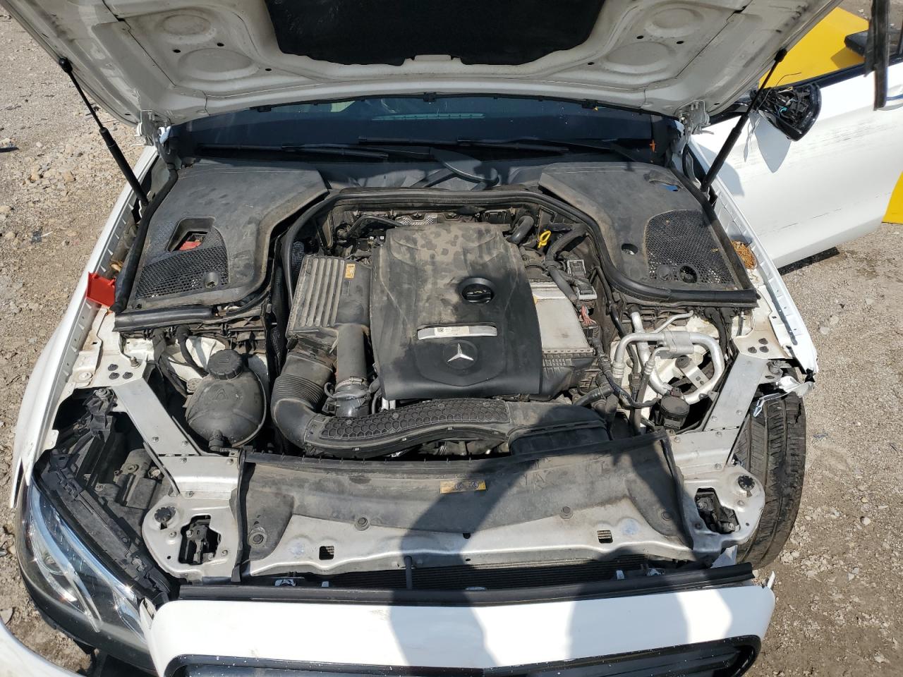 MERCEDES-BENZ E-CLASS 300