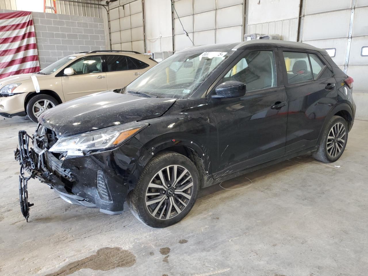 NISSAN KICKS SV