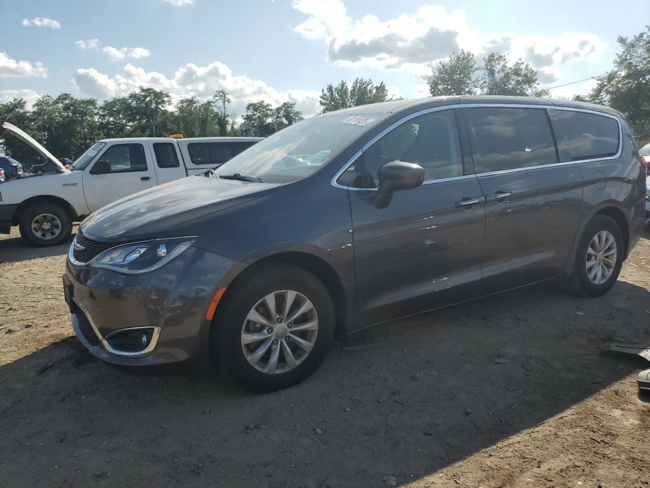 CHRYSLER PACIFICA TOURING PLUS