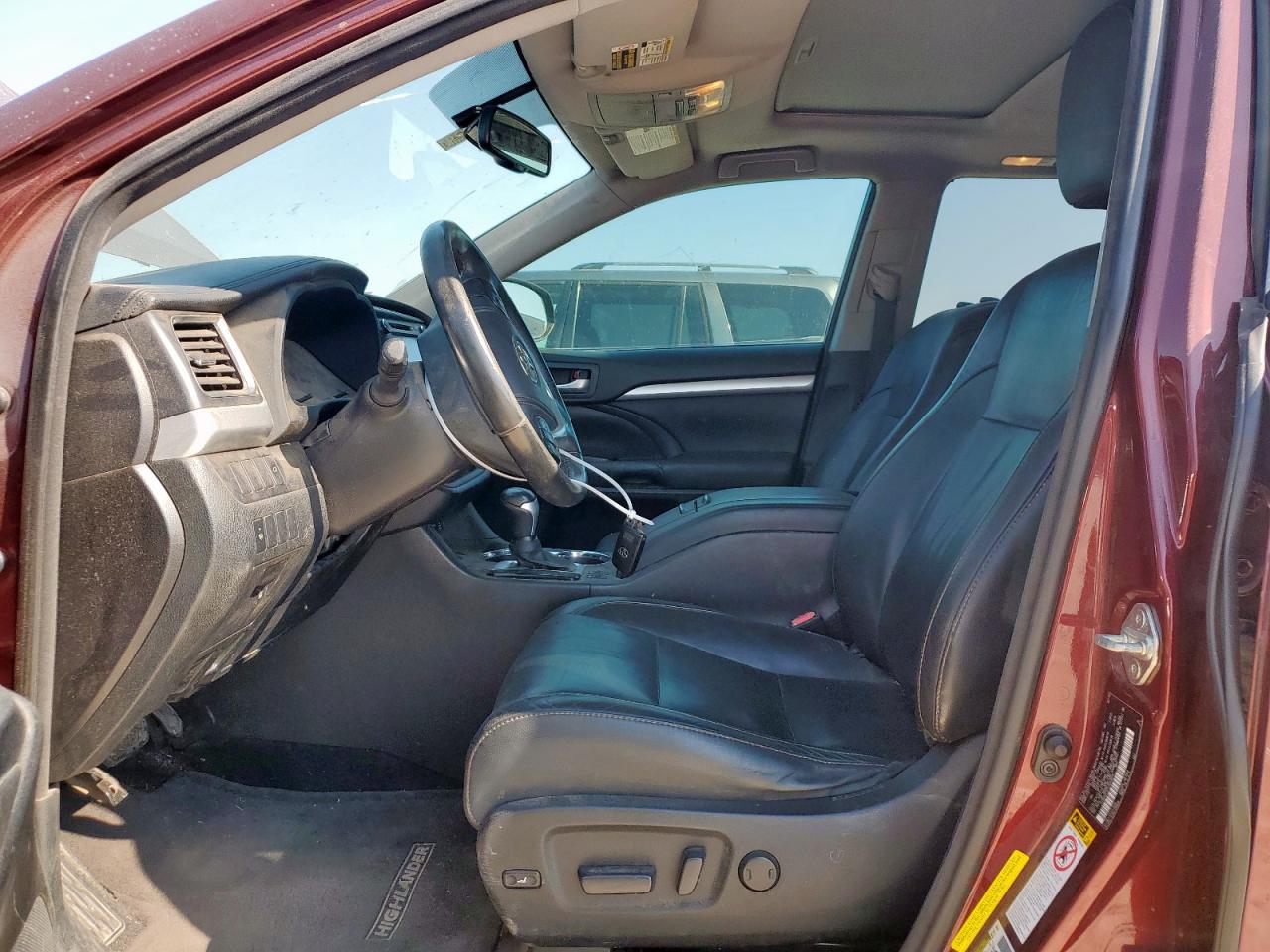 TOYOTA HIGHLANDER XLE