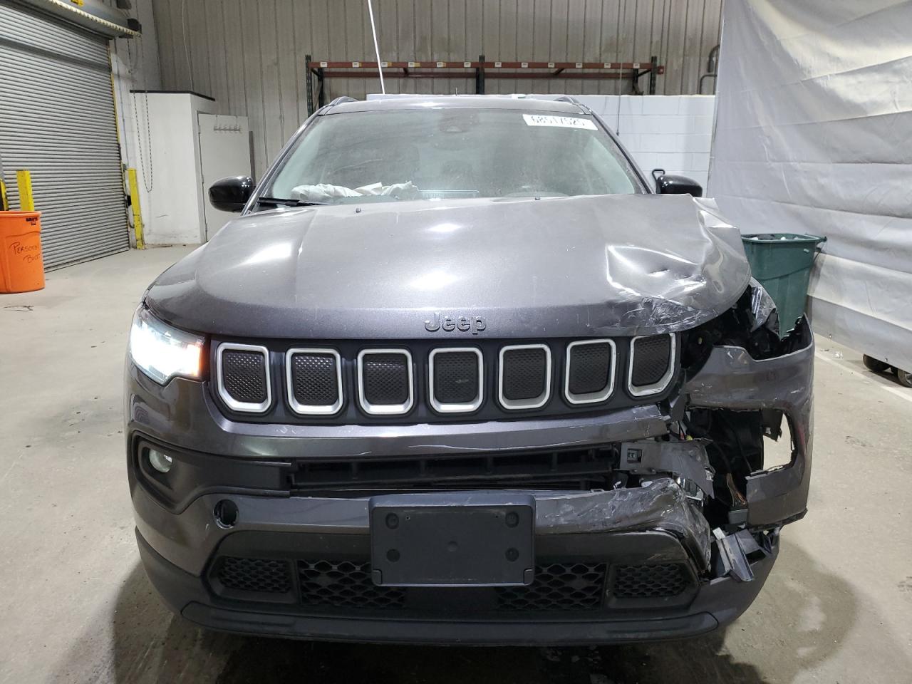 JEEP COMPASS LATITUDE