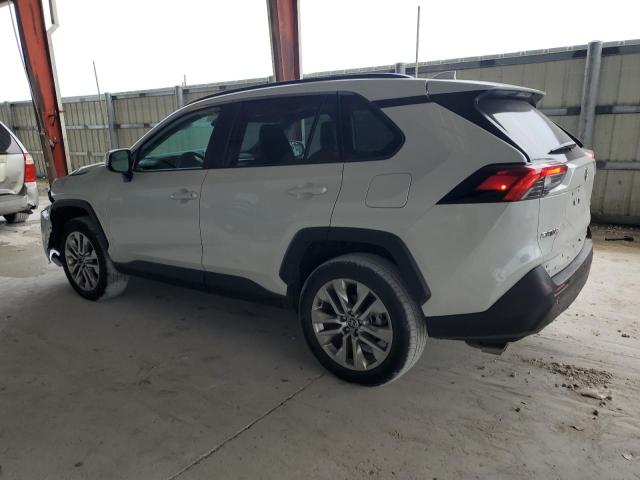 2025 TOYOTA RAV4 XLE P 2T3C1RFV2SW371595