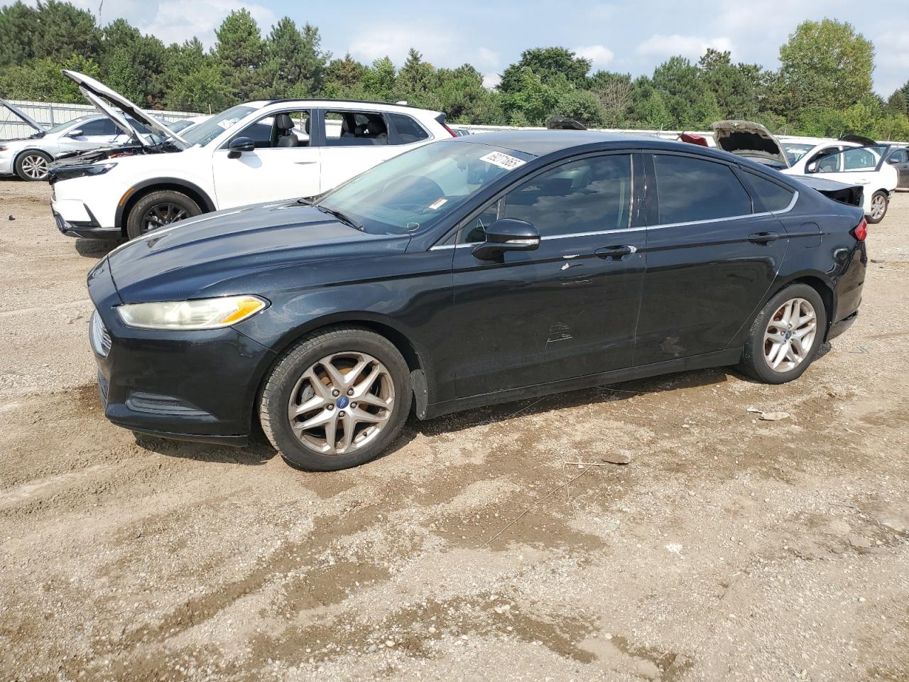 FORD FUSION SE