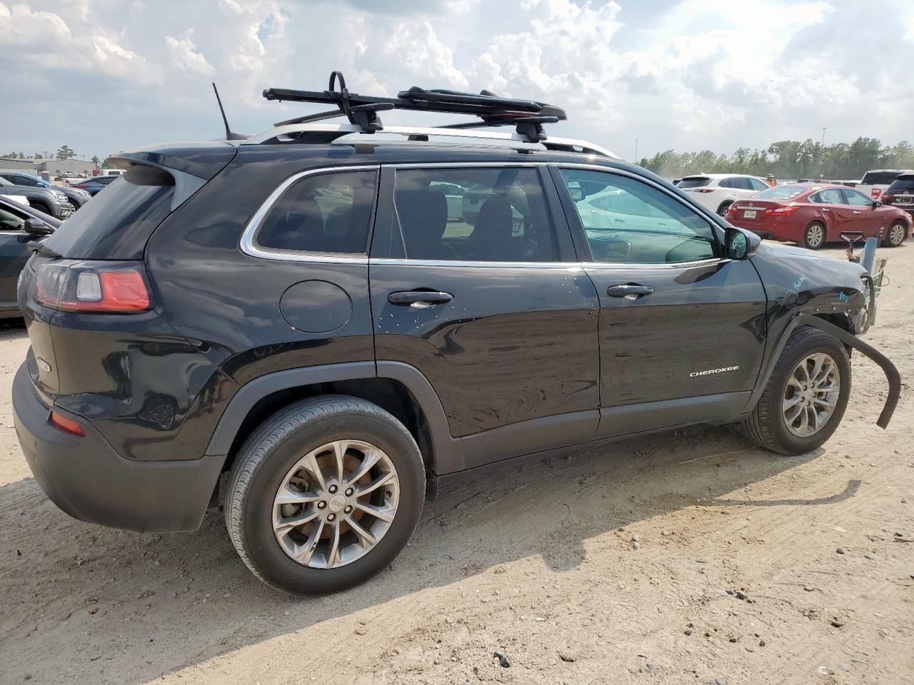 JEEP GRAND CHEROKEE LATITUDE PLUS