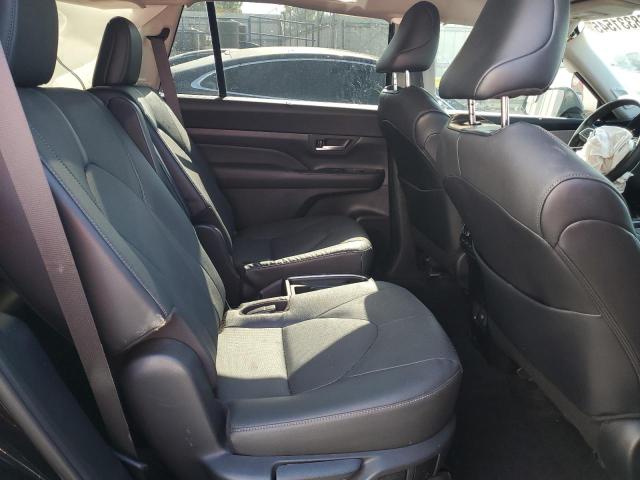 2024 TOYOTA GRAND HIGH 5TDAAAB58RS031099
