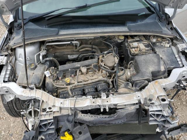 2015 FORD FOCUS SE 1FADP3K28FL221677